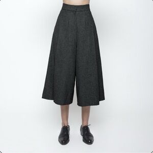 7115 by Szeki Charcoal Gray Wool Womens Coulottes Pants XS